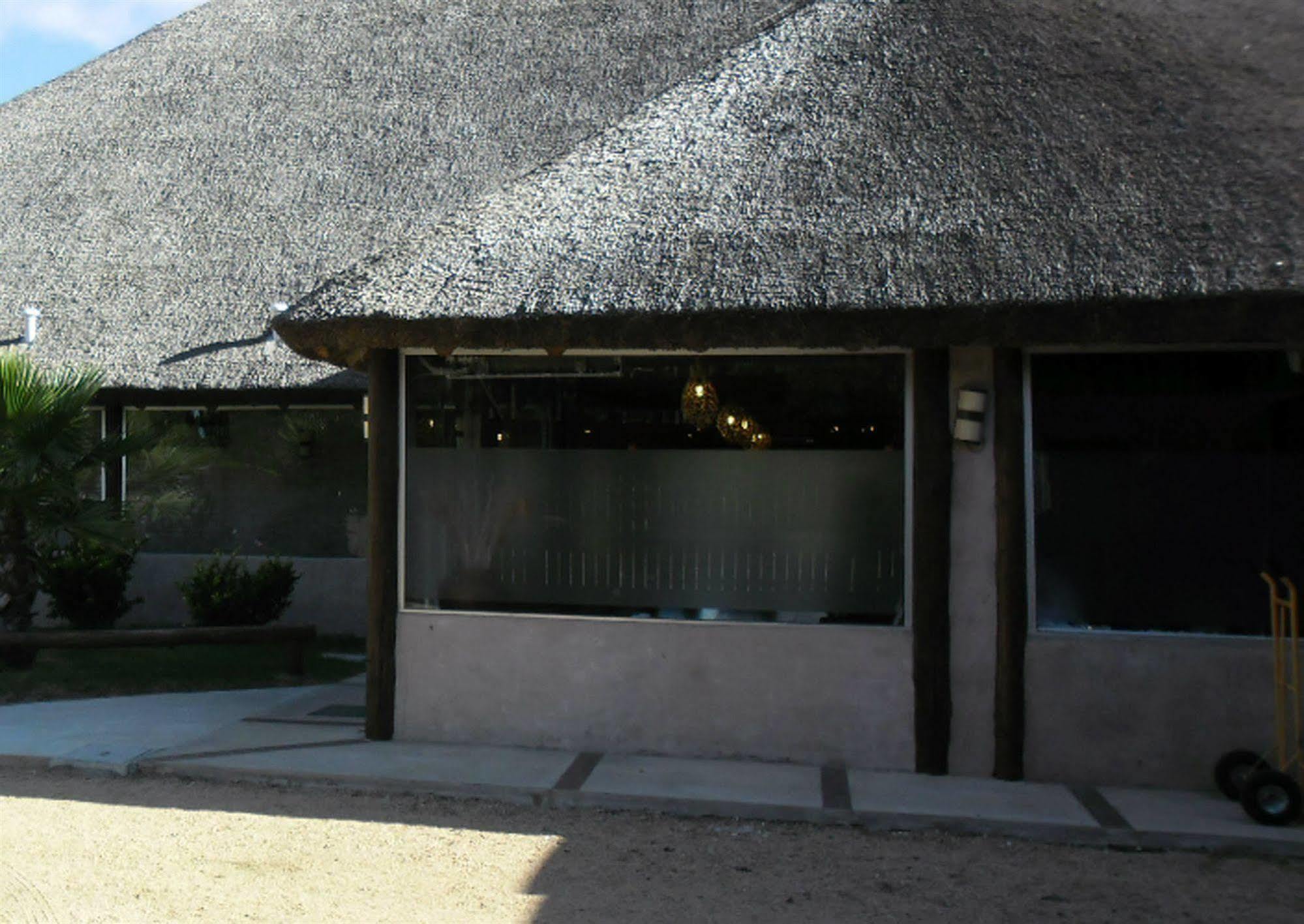 Punta Del Este Arenas Hotel Chihuahua Dış mekan fotoğraf